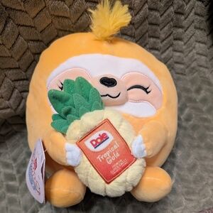 Zuru Snackles Dole Tropical Gold Sloth Stuffed Animal